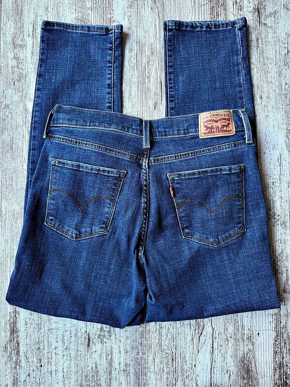 Levi's 312 Shaping Skinny Jeans Waist 30 Length 28 Blue